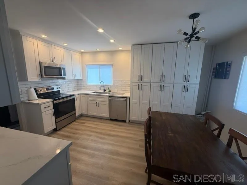 5462 Adobe Falls Rd #11 San Diego, CA 92120