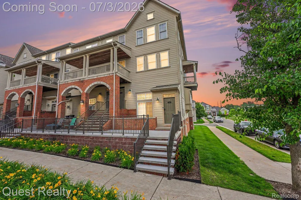 168 Amys Walk Walk Auburn Hills City, MI 48326
