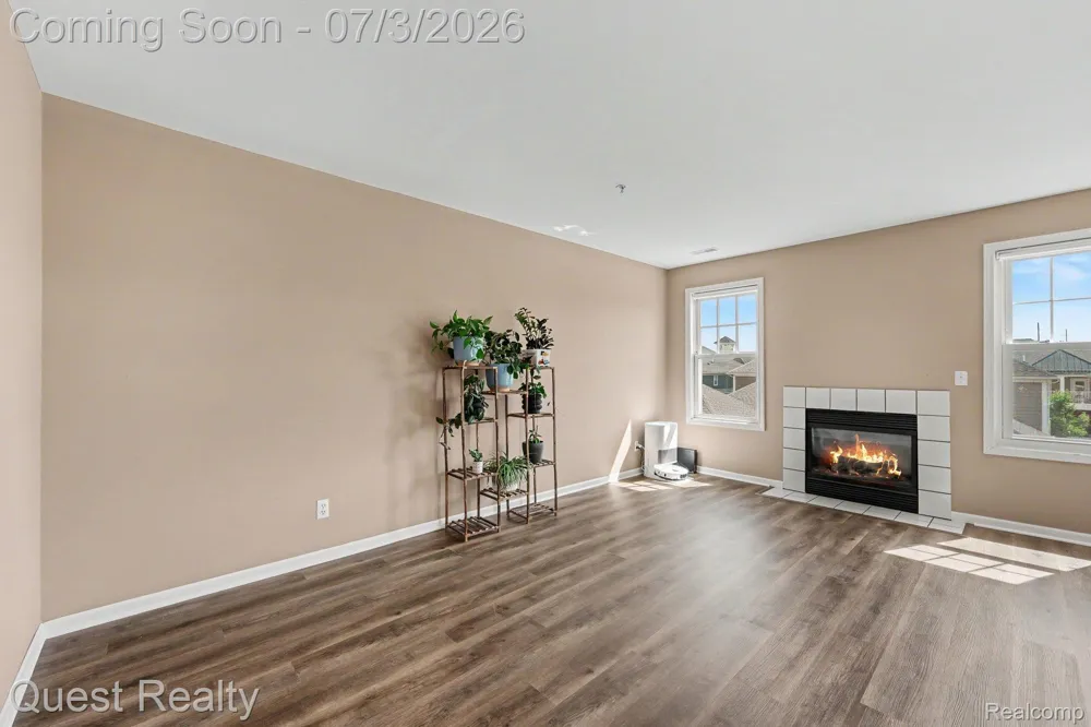 168 Amys Walk Walk Auburn Hills City, MI 48326