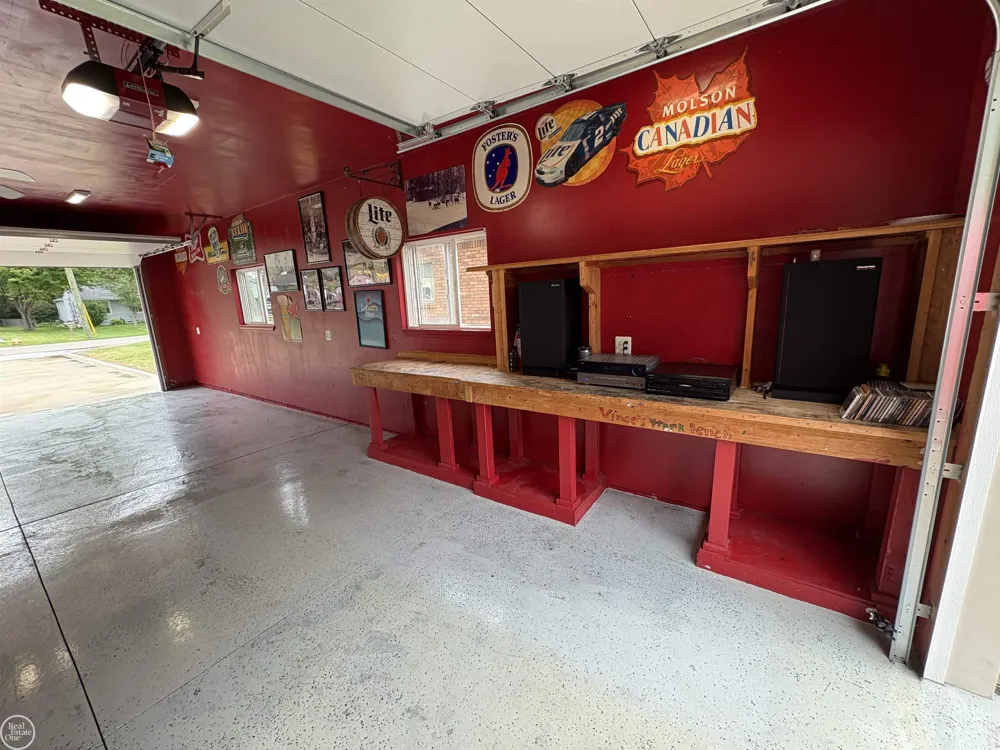 39745 Sylvia Street Harrison Charter Township, MI 48045