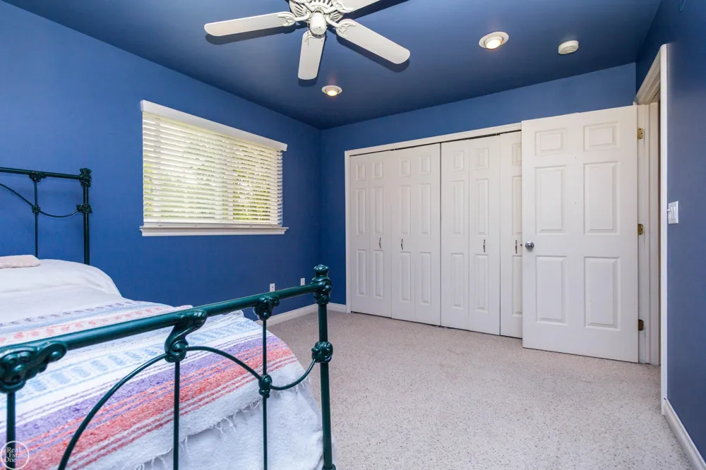 39745 Sylvia Street Harrison Charter Township, MI 48045