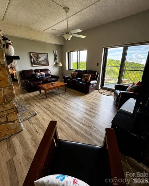 303 Sugar Top Drive #2813