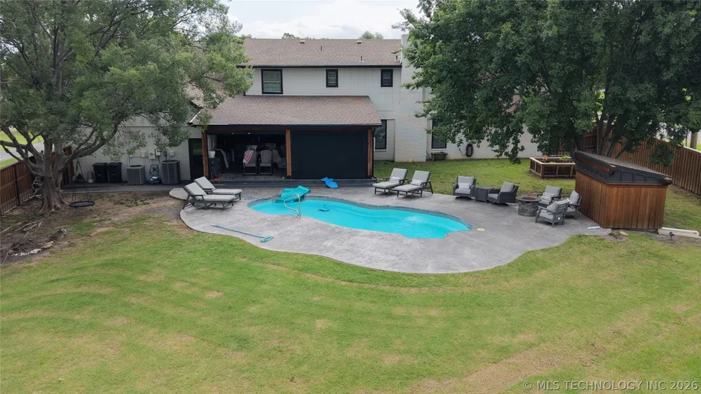 3349 Hardy Springs McAlester, OK 74501