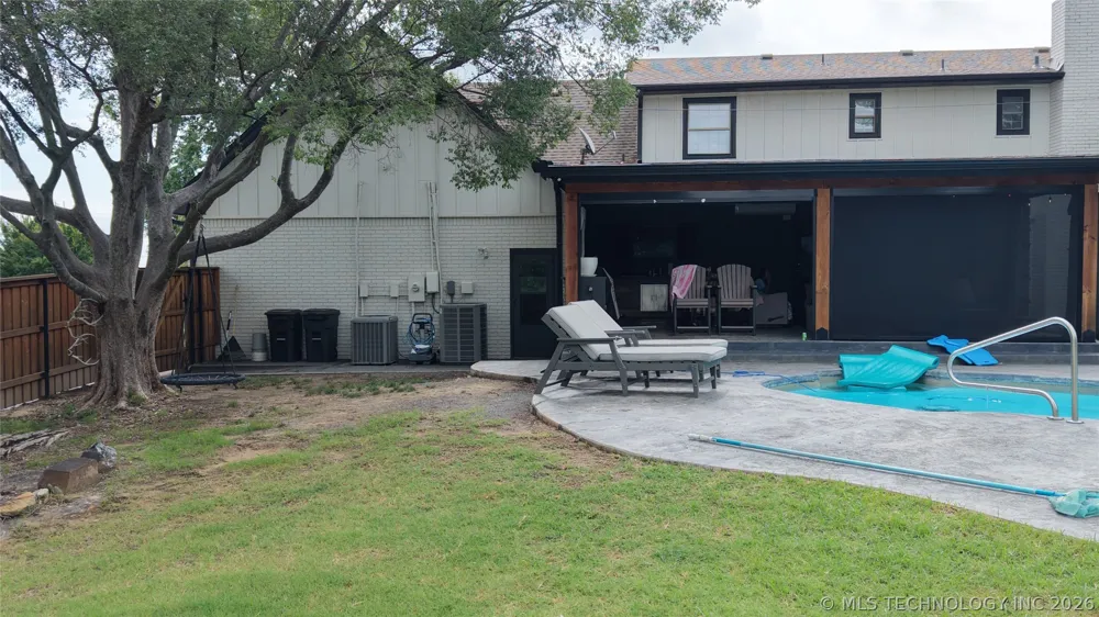 3349 Hardy Springs McAlester, OK 74501