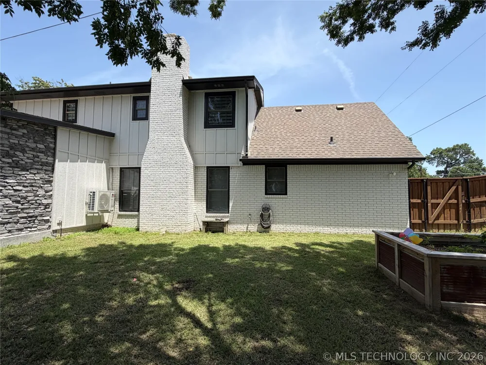 3349 Hardy Springs McAlester, OK 74501