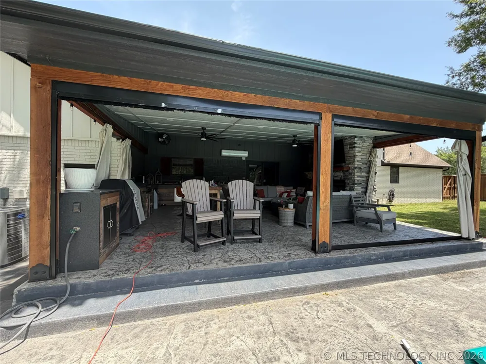 3349 Hardy Springs McAlester, OK 74501