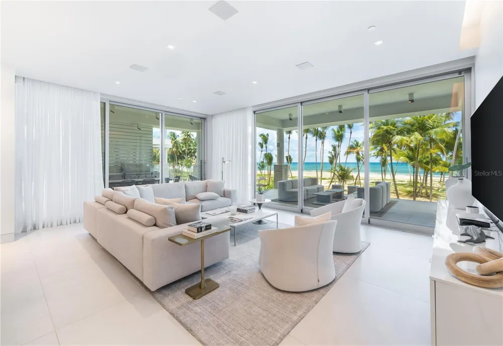 Ocean Drive FOUR SEASONS PRIVATE RESIDENCES #6302 Rio Grande, PR 00745