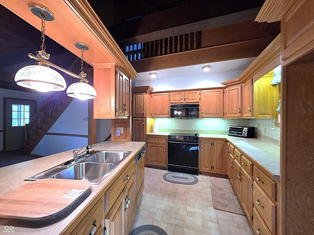 4906 E State Road 144 Mooresville, IN 46158
