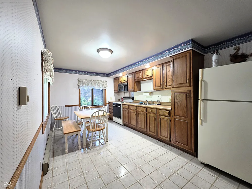 4906 E State Road 144 Mooresville, IN 46158