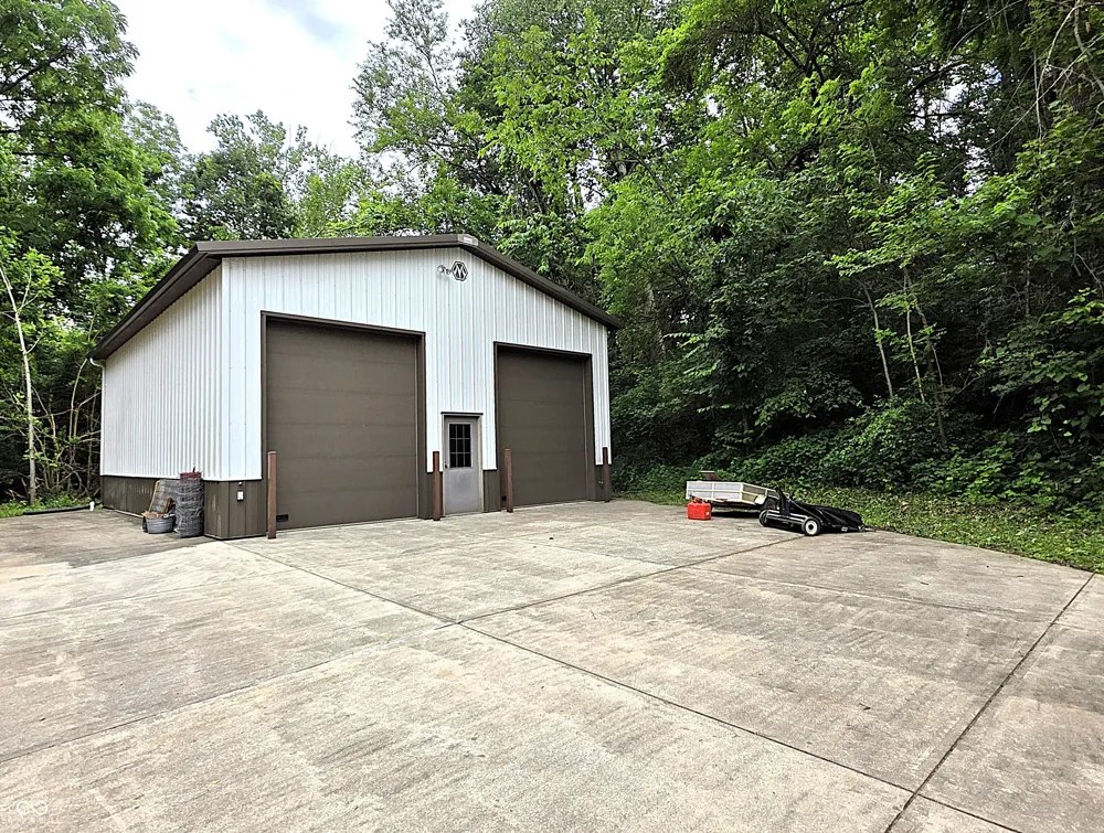 4906 E State Road 144 Mooresville, IN 46158
