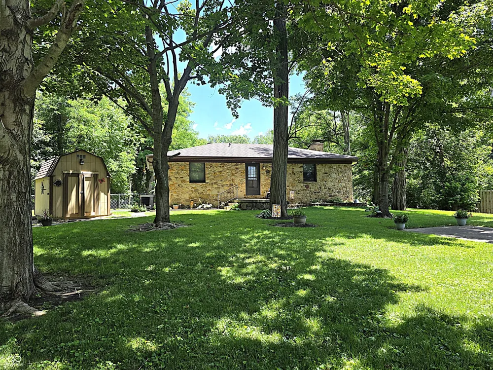 4906 E State Road 144 Mooresville, IN 46158