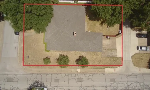 702 Granada Drive