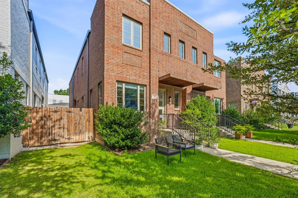 210 Wimberly Street Fort Worth, TX 76107