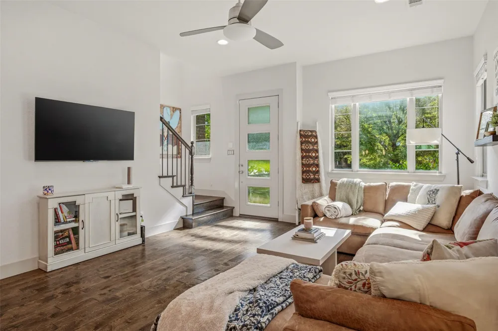 210 Wimberly Street Fort Worth, TX 76107