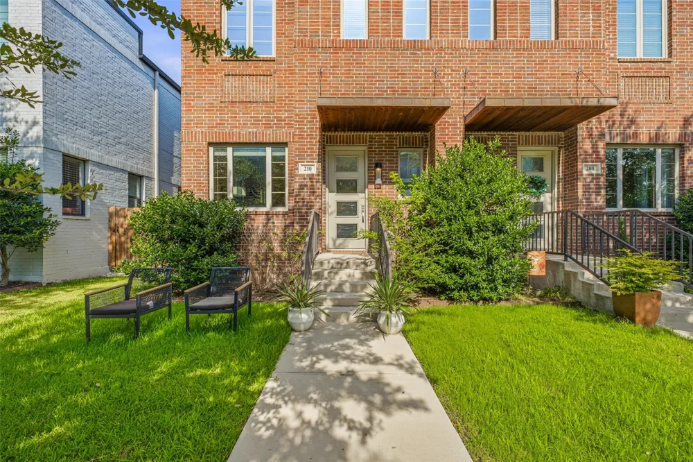 210 Wimberly Street Fort Worth, TX 76107