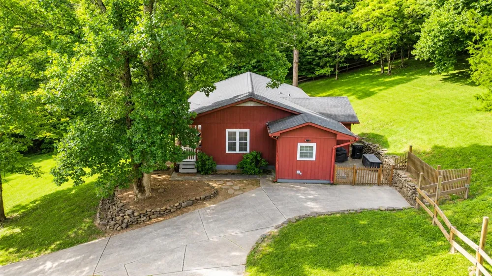 602 Patterson Road Sale Creek, TN 37373
