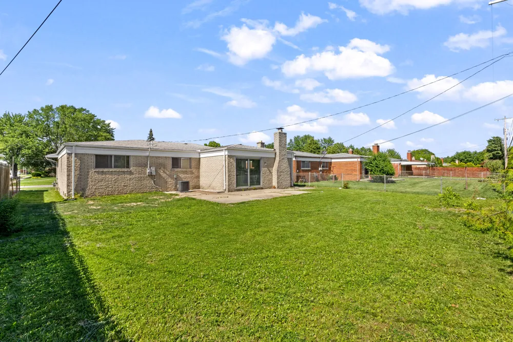 14358 Talbot Drive Warren, MI 48088