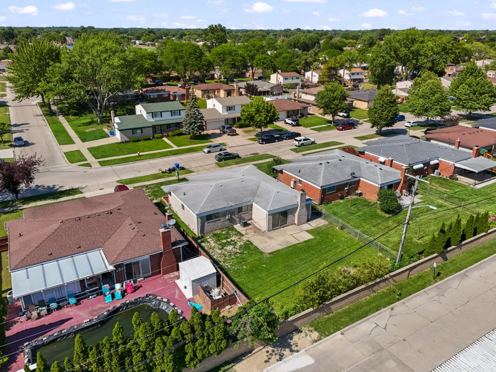 14358 Talbot Drive Warren, MI 48088