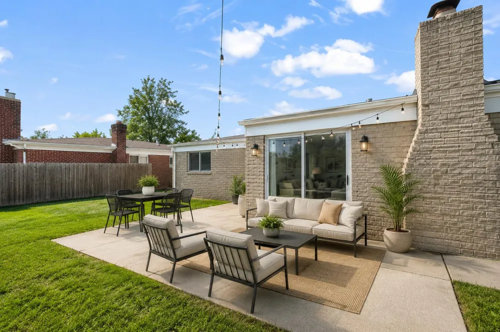 14358 Talbot Drive Warren, MI 48088