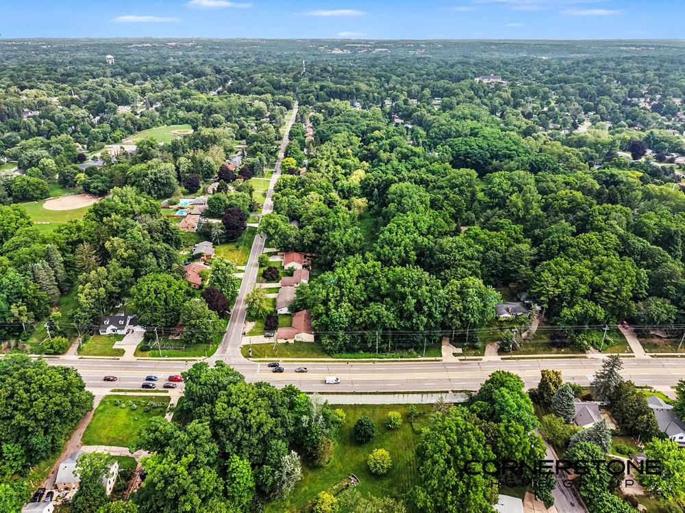 2345 Lake Michigan Drive NW Grand Rapids, MI 49504