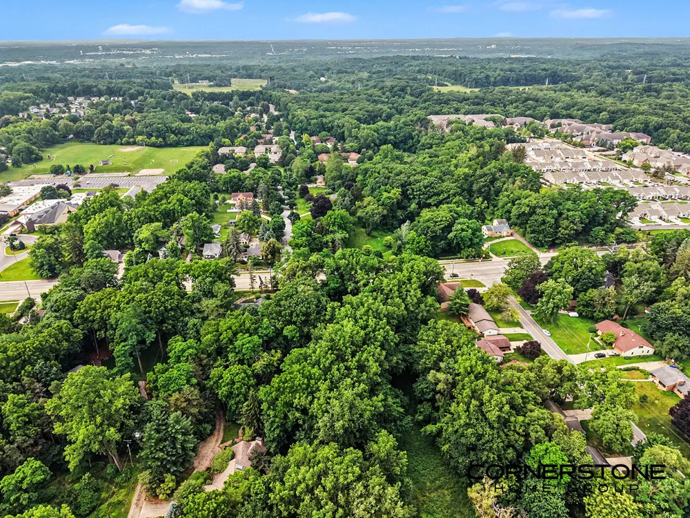 2345 Lake Michigan Drive NW Grand Rapids, MI 49504