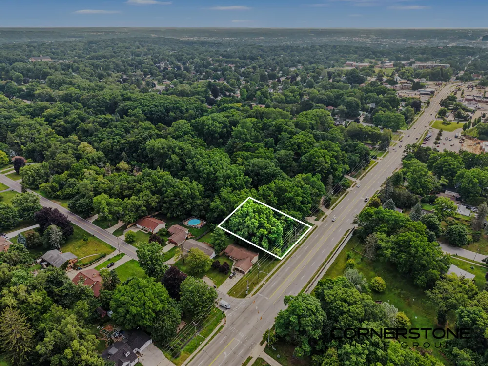 2345 Lake Michigan Drive NW Grand Rapids, MI 49504