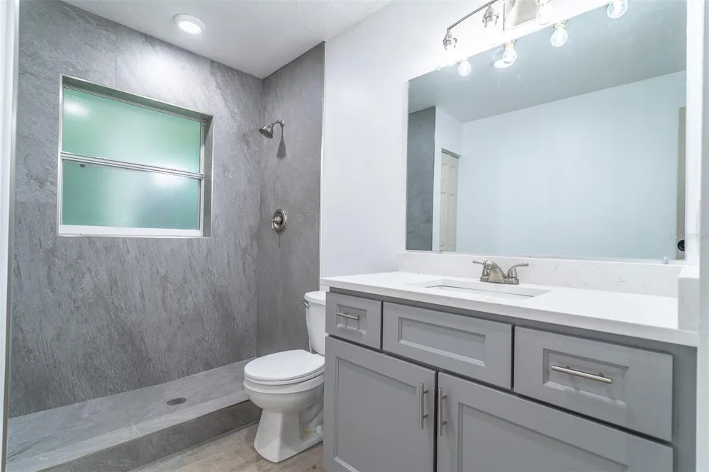 497 W BERESFORD ROAD Deland, FL 32720