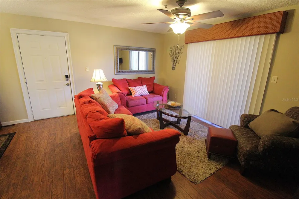 4009 CROCKERS LAKE BOULEVARD #11 Sarasota, FL 34238