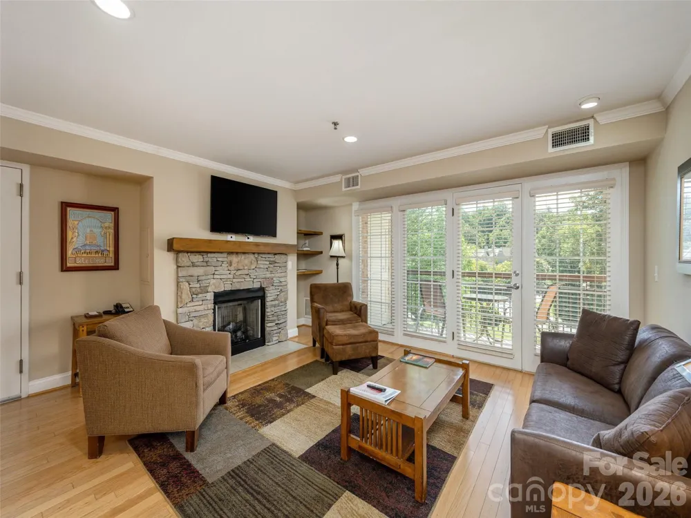 208 Bowling Park Road #208 Asheville, NC 28803