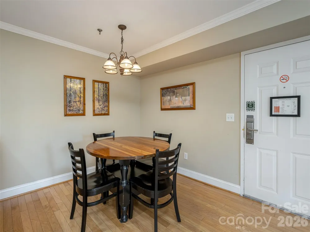 208 Bowling Park Road #208 Asheville, NC 28803