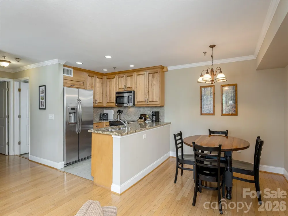 208 Bowling Park Road #208 Asheville, NC 28803