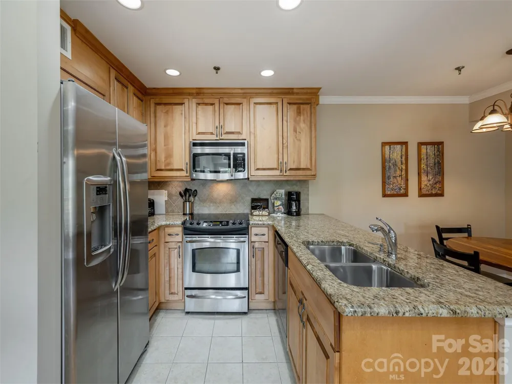 208 Bowling Park Road #208 Asheville, NC 28803