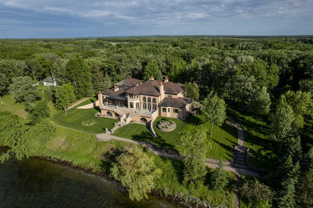 45329 Red Pine Loop Perham, MN 56573