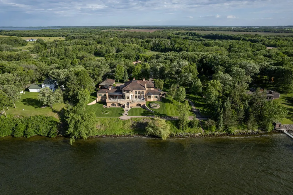 45329 Red Pine Loop Perham, MN 56573