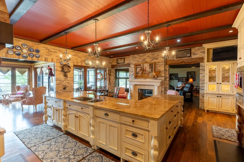 45329 Red Pine Loop Perham, MN 56573