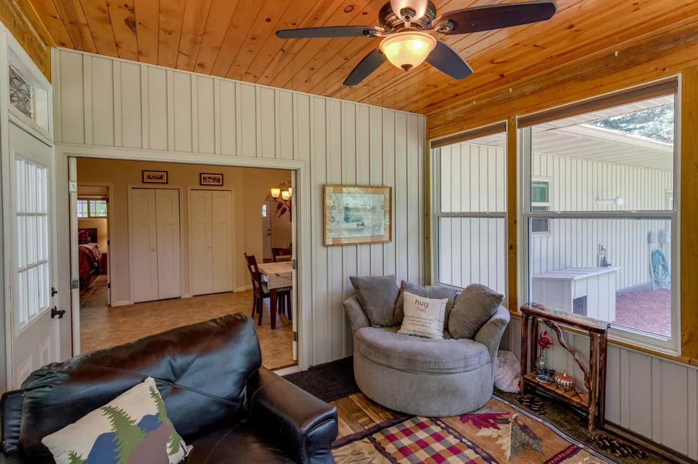 5870 Fledgling Way Drive NW Walker, MN 56484