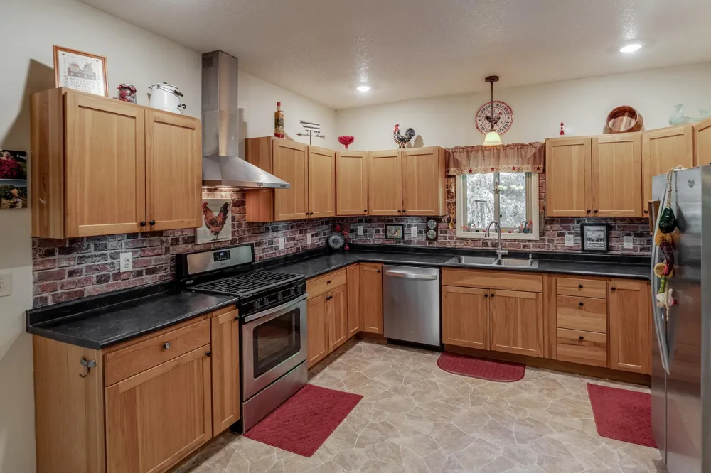 5870 Fledgling Way Drive NW Walker, MN 56484