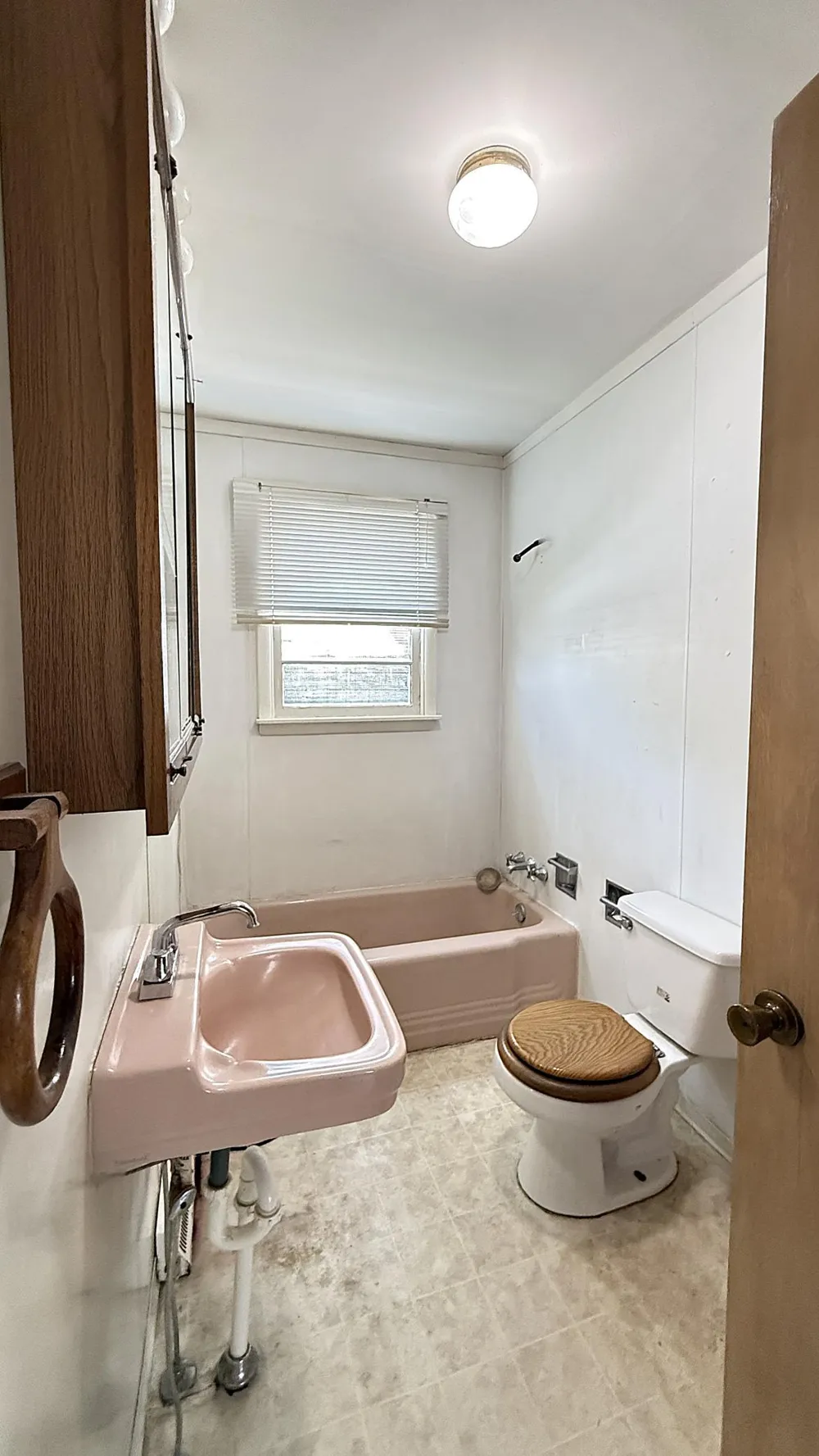 36 E Ronning Avenue Appleton, MN 56208