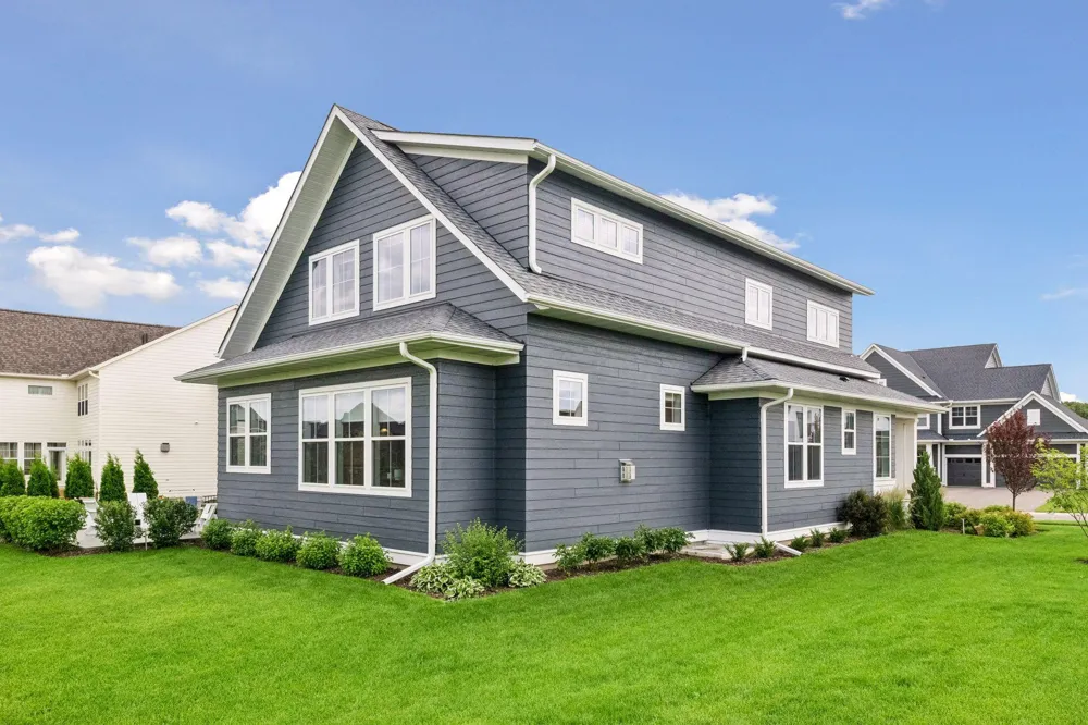 5500 Rolling Hills Parkway Victoria, MN 55318
