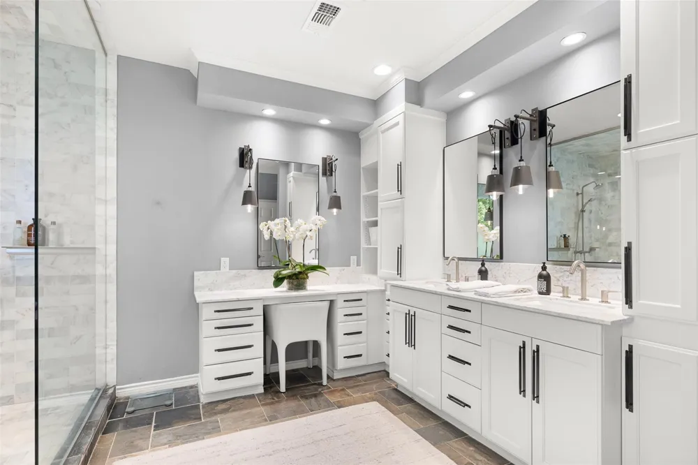 7521 Schoenau Road Brenham, TX 77833