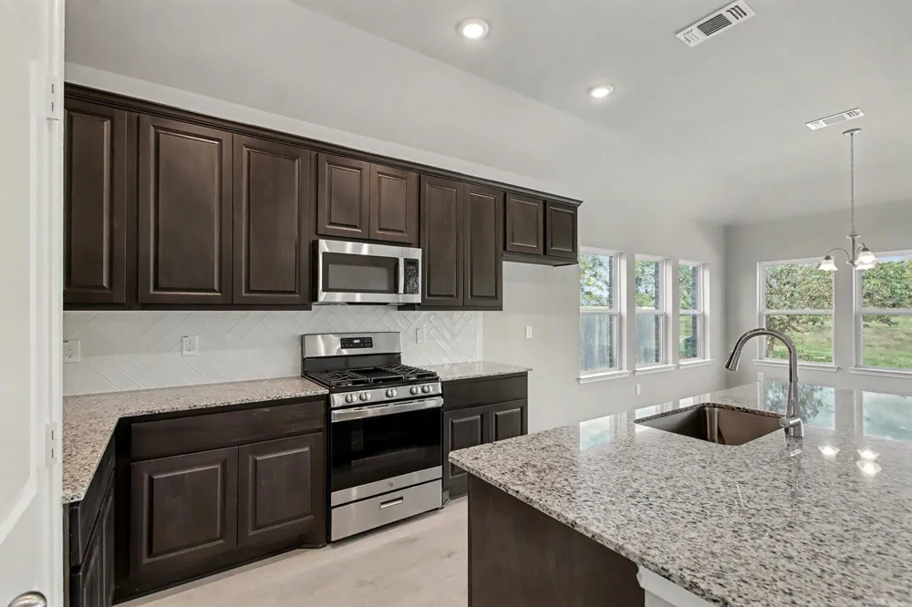 414 Wellshire Drive West Columbia, TX 77486