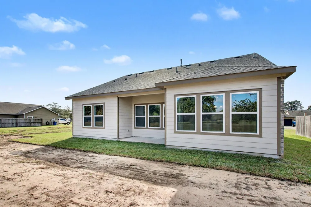 414 Wellshire Drive West Columbia, TX 77486