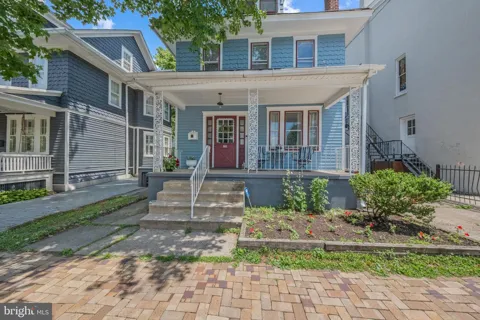 15 GROVE STREET