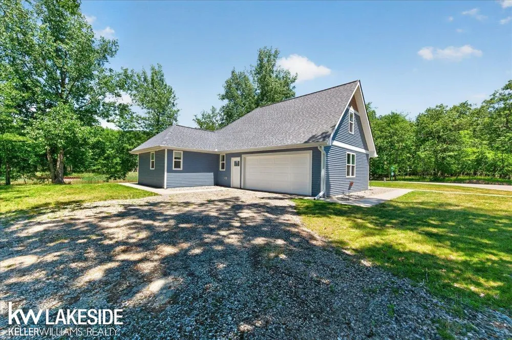 9790 N. Island View Caseville Township, MI 48755