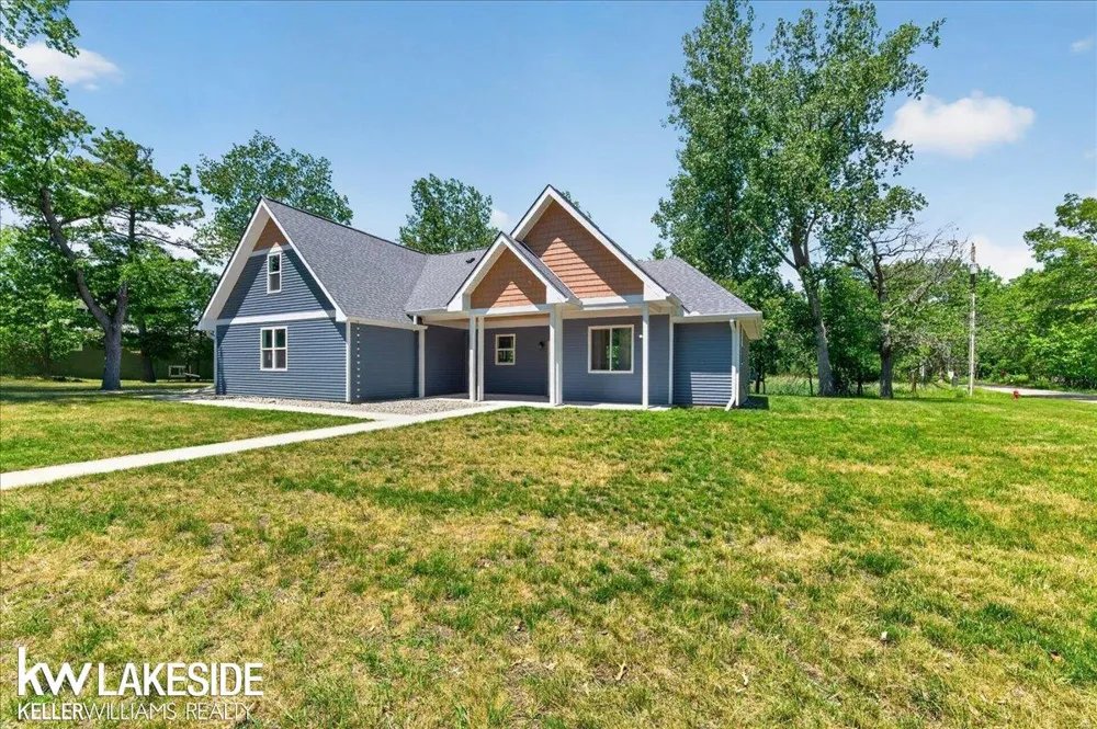 9790 N. Island View Caseville Township, MI 48755