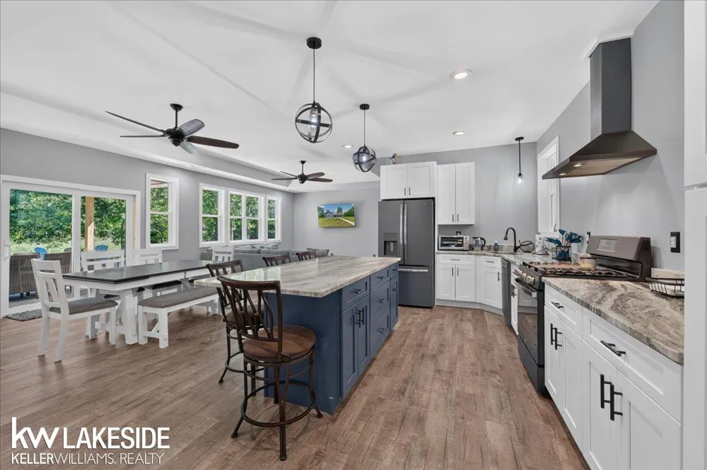 9790 N. Island View Caseville Township, MI 48755