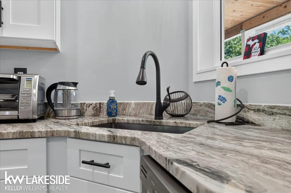 9790 N. Island View Caseville Township, MI 48755