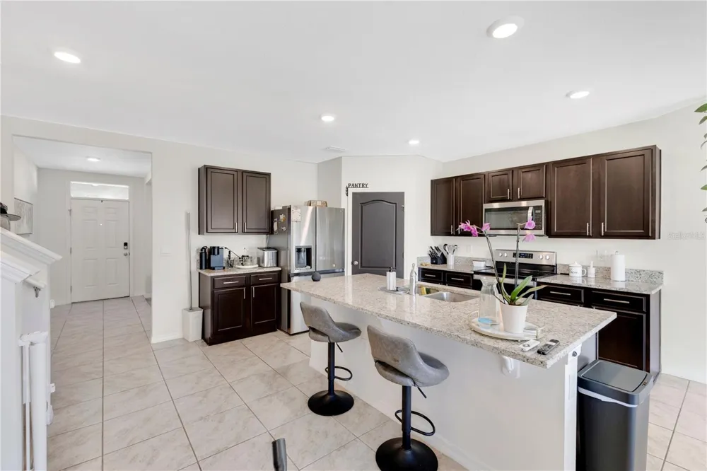 831 TURNER LANE Winter Haven, FL 33881