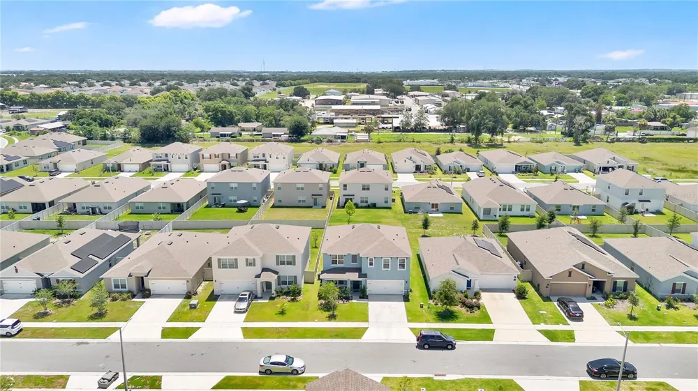 831 TURNER LANE Winter Haven, FL 33881