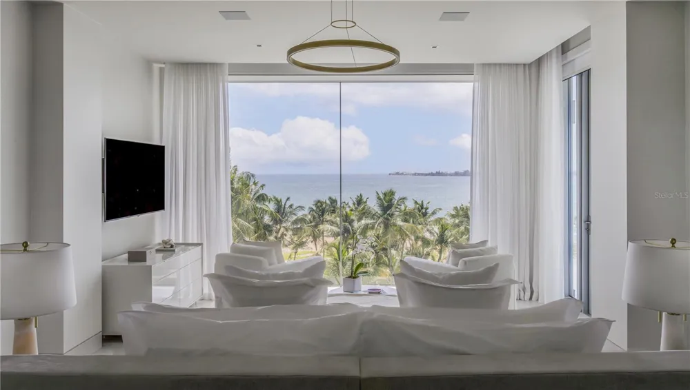 Ocean Drive PH FOUR SEASONS PRIVATE RESIDENCES #6502 Rio Grande, PR 00745